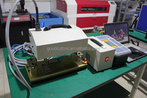 Máquina de Grabado Láser para Tarjetas Metálicas con Marcador de Puntos de <span class=keywords><strong>Bingo</strong></span> para Número de Chasis - Product Image 3
