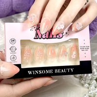Vente en gros de faux ongles en ABS de haute qualité, forme amande, 24 pièces, ongles à presser avec logo personnalisé, longueur courte pour les doigts