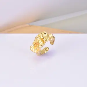 VANFI Simple Lava Design Stainless Steel 18k Gold Plated Women's Finger Ring