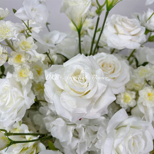 Boules de fleurs artificielles réalistes DKB, roses en soie, centres de table pour mariage et décorations de table pour la fête des mères - Product Image 3