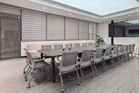 Chaise de conférence pliable ergonomique en acier maillé avec roulettes, empilable, pour bureaux et salles de formation
