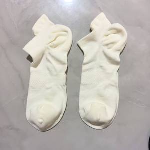 Lot mixte de chaussettes en surplus en liquidation, chaussettes de course unisexes SEA SA à prix réduit pour la revente, chaussettes de sport athlétiques en gros pour la revente - Product Image 4