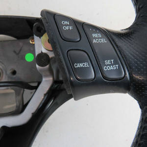 Volante con Pulsanti GS120-00720 per Mazda 6 Mk1 2002-2008 Usato (70811) - Product Image 3