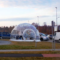 Tentes géodésiques de glamping d'hiver 3V avec cheminée