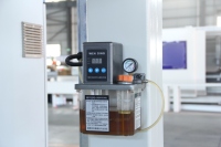 Chargeur automatique à portique avec ventouses pour la manutention de panneaux à base de bois, capacité de charge de 100 kg, alimentation industrielle 110V/220V/380V