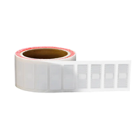 Étiquettes RFID UHF imprimables longue portée avec adhésif au dos