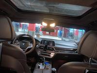 BMW 740Li XDrive 3.0T berline grand format d'occasion 2017, transmission intégrale turbo, toit ouvrant panoramique, édition de luxe, voiture d'affaires d'occasion