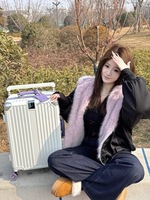 Vente en gros Bagages à coque rigide à poignée large Valise de voyage légère en PC Serrure douanière Yifeng avec roues universelles silencieuses