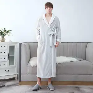 Peignoir de bain de luxe à col à carreaux ananas Robe de chambre en polyester personnalisée avec logo pour femme Caractéristique thermique pour le printemps et l'automne