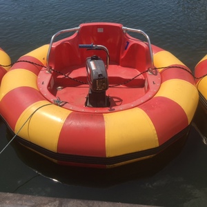 Bateaux tamponneurs gonflables en PVC de 0,6 mm de Chine, équipement de parc aquatique, bateaux tamponneurs gonflables <span class=keywords><strong>électrique</strong></span>s pour enfants, alimentés par batterie - Product Image 1
