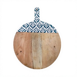 Tabla de Cortar de Madera Sostenible Hecha a Mano con Mango Floral Azul, Forma Rectangular, 2 cm de Grosor, Apta para Lavavajillas, Multiusos, para Cocina - Product Image 3
