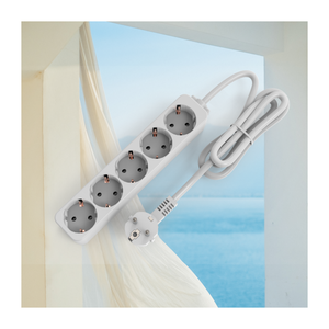 Regleta de Enchufes de 5 Vías con Certificación GS CE RoHS Estándar Europeo, Cable de 3x1.5mm2, 1.4 Metros para Hogar, Oficina y Escritorio - Product Image 2
