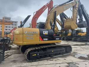 Excavadora grande de 20 toneladas de segunda mano Cat320 de excelente calidad con bajas horas de trabajo Entrega rápida y componente de motor central - Product Image 3
