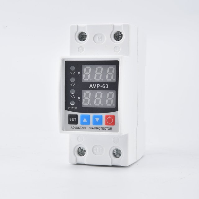 Xinjuhui Adjustable Digital Single Phase 2P Voltage Protection AC 220V/110V AVP 4kVA 99% Efficiency