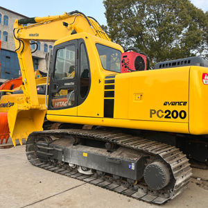 Importación de Japón: Excavadoras Usadas PC200-6, PC120-8 y PC130-8 en Buen Estado, Modelos 220-6 y 160-7 en Venta, Componentes Principales Incluidos - Product Image 1
