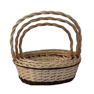 Wholesale Woven Wicker Gift <b>Basket</b> <b>with</b> Plastic Liner and <b>Handles</b> Decorative Flower <b>Baskets</b> for Food Storage - Product Image 3