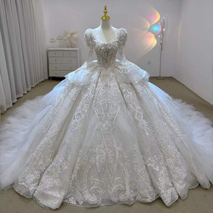 Robe de mariée luxueuse style bal de promo, corsage perlé, appliques, robes de mariée personnalisées pour femme Lsjj80 - Product Image 1