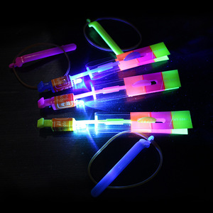 Fronde lumineuse flèches volantes fronde catapulte amusant Double Flash filature épée volante cadeau de jeu de fête pour enfants - Product Image 2