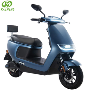 Scooter électrique à deux roues haute vitesse 60V 20Ah CKD avec pédales, freins à disque hydrauliques, moteur sans balais 800W KN-N8, vitesse maximale de 40 km/h - Product Image 2