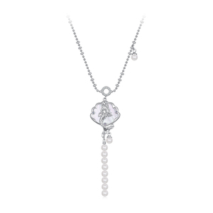 Collier pendentif religieux plaqué argent pour femme avec perles d'imitation et chaîne à perles en zircon cubique pour un usage quotidien - Product Image 1