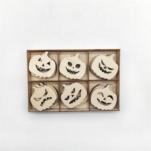 Halloween en bois créatif en bois artisanat Halloween creux décoration petit pendentif une pièce personnalisé - Product Image 1