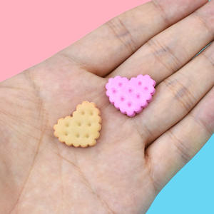 Adornos de Resina con Forma de Estrella y Corazón, Miniaturas de Galletas, Decoración para Manualidades, Abalorios para Arte y Bricolaje - Product Image 3