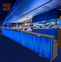 Comptoir de bar contemporain personnalisé en verre Barre en acier rougeoyante pour restaurant hôtel salon sous-sol-Design lumineux