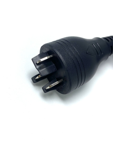 <span class=keywords><strong>Chargeur</strong></span> rapide intelligent 42V 3A pour trottinettes <span class=keywords><strong>électrique</strong></span>s Bosch <span class=keywords><strong>3</strong></span> <span class=keywords><strong>broches</strong></span> ABS et vélos <span class=keywords><strong>électrique</strong></span>s – <span class=keywords><strong>Chargeur</strong></span> de batterie lithium <span class=keywords><strong>36V</strong></span> durable et portable - Product Image 4