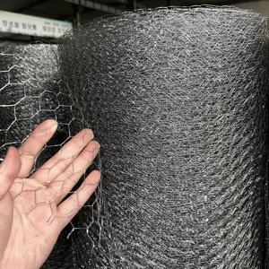 Kuş kafesleri çiftlik çitleri ve Gabion kutuları için galvanizli altıgen tel örgü (düşük karbonlu demir 0.6-4.4mm) | Özel dokuma hizmeti - Product Image 6