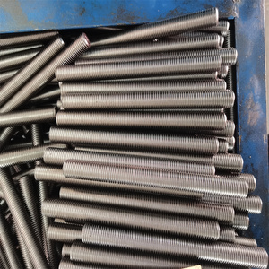 Resistência à tração Rosca <span class=keywords><strong>Rod</strong></span> do parafuso prisioneiro M30 <span class=keywords><strong>M33</strong></span> do parafuso prisioneiro de Astm A193 B7 com dois pesados encantam porcas - Product Image 2