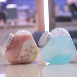 Garrafa em Forma de Coração de 16oz 450ml Transparente Vazia para Suco Bubble Boba Chá Café Copo Jarro de Plástico PET com Tampa - Product Image 2