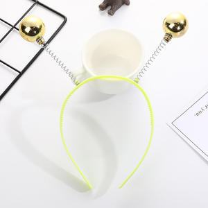 إكسسوارات زي الفضائيين، عصابة رأس على شكل كرة ديسكو صغيرة، عصابة رأس فضائية للحفلات التنكرية في عيد الميلاد والهالوين - Product Image 3