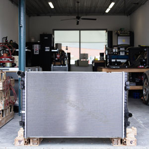 Prix compétitif OE 5Q0121251EP radiateur en aluminium du système de refroidissement du moteur automatique pour <span class=keywords><strong>AUDI</strong></span> - Product Image 4