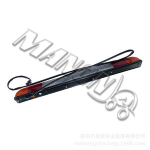 ไฟท้ายรถยก Mandeley Linde รุ่น 0009740013 12V เลนส์สีแดง สำหรับเปลี่ยนซ่อม - Product Image 1