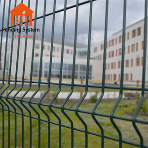 Cercado <span class=keywords><strong>de</strong></span> jardín <span class=keywords><strong>de</strong></span> hierro y Metal galvanizado para exteriores, Panel <span class=keywords><strong>de</strong></span> malla <span class=keywords><strong>de</strong></span> alambre soldado 3D, valla colgante soldada con curvas Fenc - Product Image 3