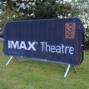 Diseño Personalizado de Tela de Tráfico Barricada Malla Banner Barrera Exterior Valla para Eventos Publicidad Control de Multitudes para Ferias Comerciales - Product Image 5