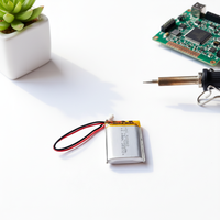 Wiederaufladbare Halbfeste Batterie 103040 3,7V 1200mAh LiNiMnCoO2 500 Zyklen 42g -15~60 MSDS UN38.3
