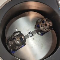 Mélangeur sous vide automatique Dégazage liquide Silicone Polyuréthane Résine époxy Mélangeur planétaire Dégazage de mélange chimique