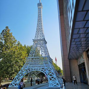 Statua della Torre <span class=keywords><strong>Eiffel</strong></span> Illuminata a LED Gigante di 8m / Grande Scultura Metallica Luminosa per Festival della Luce e Decorazioni per Spettacoli Notturni - Product Image 6