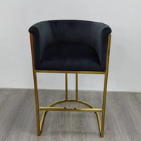 Chaises de bar moderne pour café restaurant, comptoir haut décontracté, accoudoirs rembourrés en métal, fer plastique pour les repas en plein air dans les hôtels.