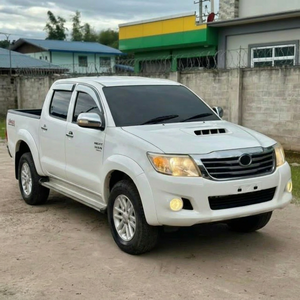 Xintai New Hilux <b>Hood</b> Vents 76180-0K070 <b>Engine</b> Ventilation Upgrade for Hilux Models - Product Image 1