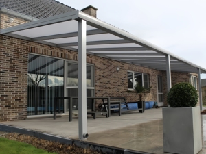 Système de véranda moderne en aluminium à toit rigide <span class=keywords><strong>pour</strong></span> les détaillants de jardinage en Europe - Product Image 1