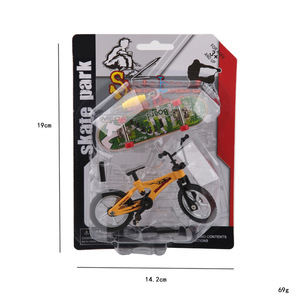 Modèle de skatepark pour doigts, jouet en alliage, ensemble de skateboards pour doigts, vente chaude sur Amazon, mini vélo BMX pour doigts - Product Image 1