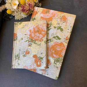 Cuaderno A5 Naranja con Soporte para Mano, Diario de Alta Calidad Lujosamente Decorado, Regalo para Niñas con Apariencia Impresionante - Product Image 1