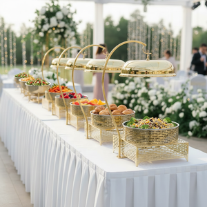 Élégant ensemble de réchauds de buffet dorés avec support de présentation alimentaire en acier inoxydable de 8 L alimenté au combustible pour mariages et galas - Product Image 1