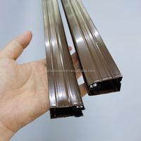 Moustiquaire enroulable en fibre de verre avec cadre en aluminium pour fenêtres Moustiquaire rétractable pour fenêtre