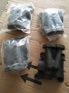 Pièces de rechange pour bulldozer D155 D355 701-40-51002 Safty - Product Image 3