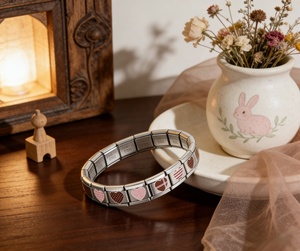 Bracelet à breloques modulaire DIY, cadeau tendance, personnalisable avec photo, bijoux commémoratifs pour couple, série montre cœur marron rose, mode créative - Product Image 2