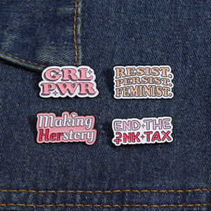 Insignia de Solapa Decorativa de Dibujos Animados, Regalo de Joyería Feminista Creativa, Oraciones de Poder para Chica, Broches de Su Historia para Artesanías de Metal - Product Image 4