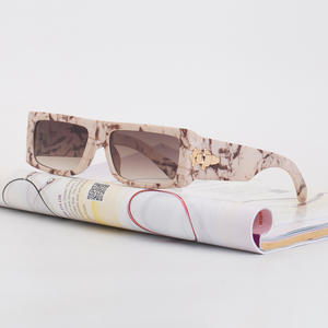 Gafas de Sol Retro Personalizadas con Marco Cuadrado Pequeño para Mujer, Lentes de PC Negras con Protección UV400, Estilo Instagram, a la Moda - Product Image 3